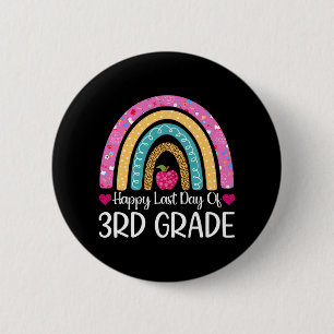 Glücklicher letzter Tag des 3. Schullehrers Leopar Button