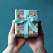 Glücklicher Mops am Strand individuell anpassbar Geschenkpapier