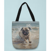 Glücklicher Mops am Strand individuell anpassbar Tasche
