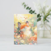 Glücklicher Rotfuchs auf sonniger Wildblumenwiese Postkarte (Stehend Vorderseite)