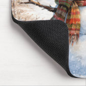 Glücklicher Schneemann mit rotem Kardinalvogel Mousepad (Ecke)
