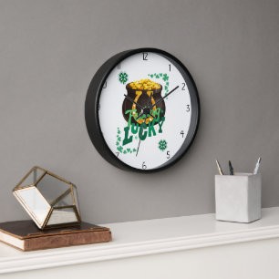 Glücklicher St. Patrick Uhr