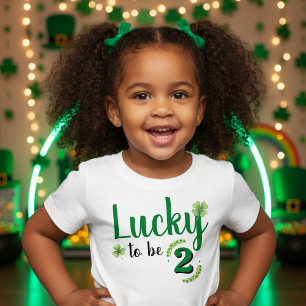 Glücklicher St. Patrick's Day Kleeblatt-Geburtstag Kleinkind T-shirt