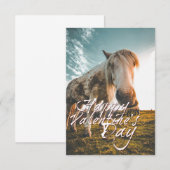 Glücklicher Valentinstag mit Blick auf Pferd (Vorne/Hinten)