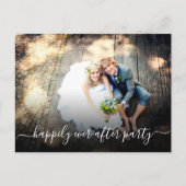 Glücklicherweise immer nach Lässiger Hochzeitsempf Einladungspostkarte (Vorderseite)