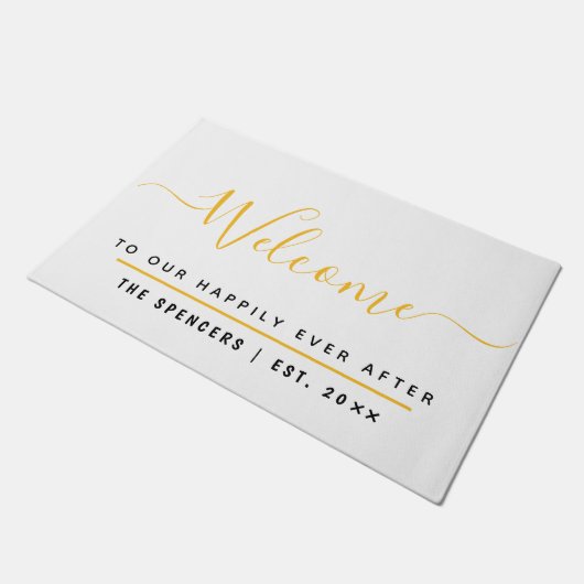 Glücklicherweise immer nach Personalisierter Begrü Fußmatte (Schrägansicht)