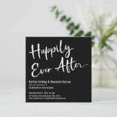 Glücklicherweise immer nach Weiß auf Black Wedding Einladung (Stehend Vorderseite)