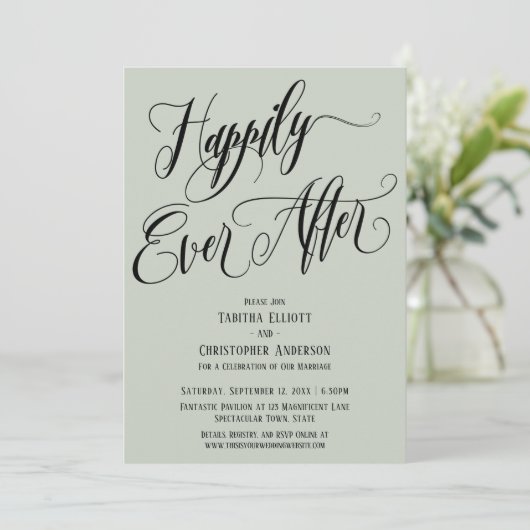 glücklicherweise je nach Arbeit Script Sage Green Einladung (Stehend Vorderseite)