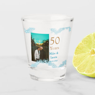 Glückliches 50. Jubiläum fügt Paarname Datum Hochz Schnapsglas