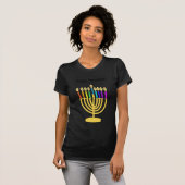 Glückliches Channukah Menora/Chanukia T-Shirt (Vorne ganz)