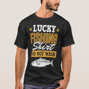 Glückliches Fischen für Fischjäger und Fischer 13 T-Shirt