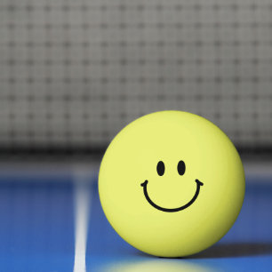Glückliches Gesicht Tischtennisball