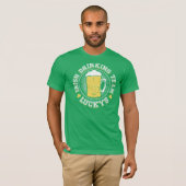 Glückliches irisches trinkendes Team T-Shirt (Vorne ganz)