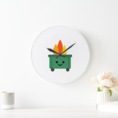 Glückliches Müllcontainer-Feuer Große Wanduhr (Zuhause)
