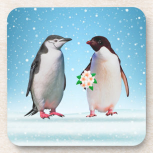 Glückliches Pinguinpaar, eines hält Blumen Getränkeuntersetzer
