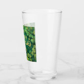 Glückliches St. Patrick’s Day Kleeblatt-Design Glas (Links)