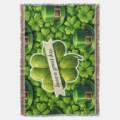 Glückliches vierblättriges Kleeblatt St. Patrick's Decke (Vorderseite Vertikal)