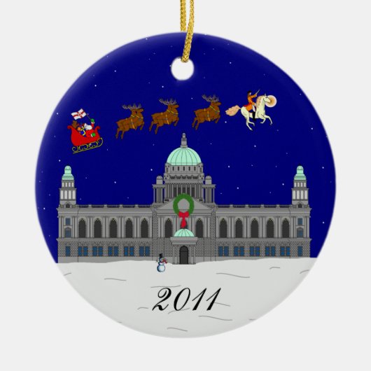 Glückliches Weihnachten (BelfastRathaus) Keramikornament (Vorne)