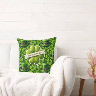 Glückskleeblatt St. Patrick's Day haben ein g Kissen