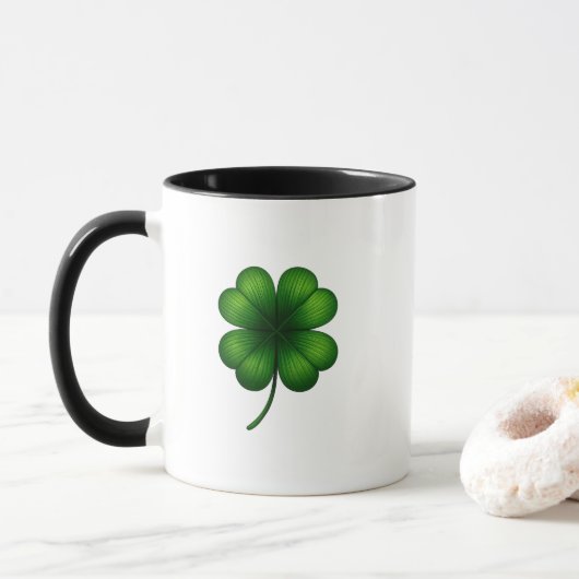 Glücksschamrock-St.-Patrick's-Day-Tasse Tasse (Mit Donut)