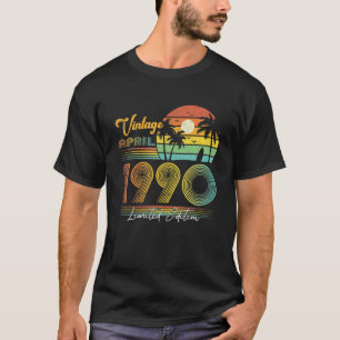 Glückwunsch 32. Geburtstag 32 Jahre Vintag April 1 T-Shirt