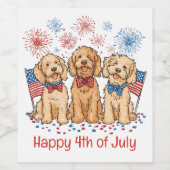 Glückwunsch 4. Juli Goldendoodle Hunde Feuerwerk Weinetikett (Einzelnes Label)