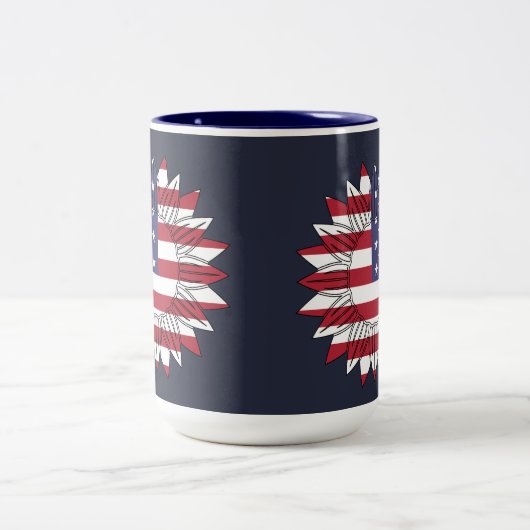 Glückwunsch 4. Juli Sonnenblumenflagge Zweifarbige Tasse (Mittel)