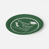 Glückwunsch Grad Grün und Weiß 2025 Pappteller (Schrägansicht)