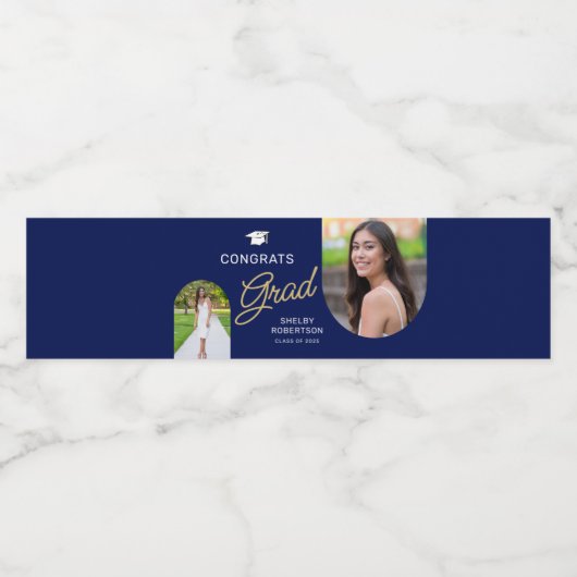 Glückwunsch Grad Script Moderner Artikel 2 Foto Wasserflaschenetikett (Einzelnes Label)