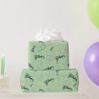Glückwunsch zum Geburtstag auf dem Papier zum blas Geschenkpapier