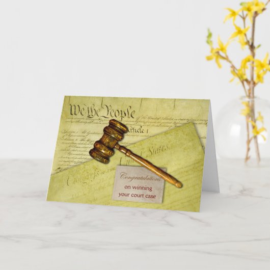 Glückwunsch zum Siegesgericht Gavel Karte (Gelbe Blume)