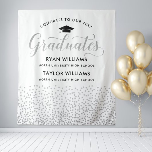 Glückwunsch Zwei Absolventen Silver Confetti Party Wandteppich
