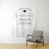 Glückwunsch Zwei Absolventen Silver Confetti Party Wandteppich (Beispiel)