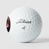 Glühbirne mit Nachtschmetterlingen Golfball (Logo)