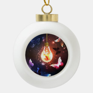 Glühbirne mit Nachtschmetterlingen Keramik Kugel-Ornament