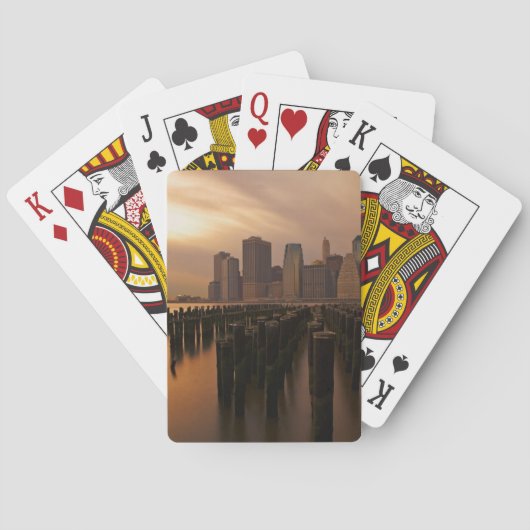 Glühen des Sonnenuntergangs während der Spielkarten (Rückseite)