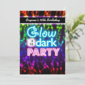 Glühen in dunkelneonen Party Einladungen Regenboge (Stehend Vorderseite)