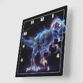 Glühende Dinosaurier Roaming in einem sternförmige Quadratische Wanduhr (Winkel)