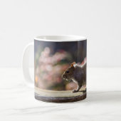 Glühende Eichhörnchen-Tasse Kaffeetasse (Vorderseite Links)