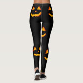Glühende Jack-Lattern-Oberfläche auf schwarzem Hal Leggings (Rückseite)