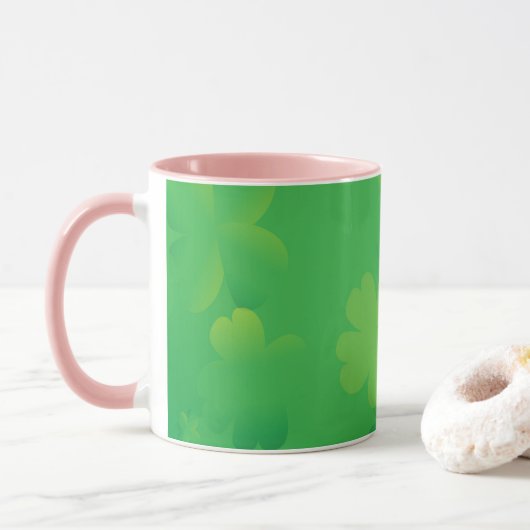 Glühende Kleeblätter Tasse (Mit Donut)