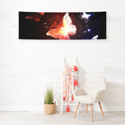 Glühende Nachtschmetterlinge Banner (Insitu)