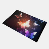 Glühende Nachtschmetterlinge Fußmatte (Schrägansicht)