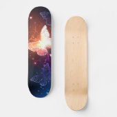 Glühende Nachtschmetterlinge Skateboard (Vorderseite)