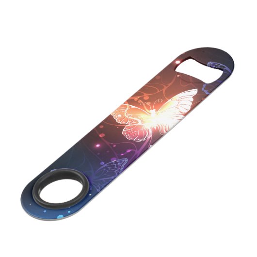 Glühende Nachtschmetterlinge Speed Flaschenöffner (Rückseite Schrägansicht)
