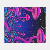 Glühende Psychedelic Mushroom Forest Night Fleecedecke (Vorderseite (Horizontal))
