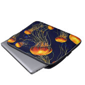 Glühende Quallensee Laptopschutzhülle (Vorne Knopf)