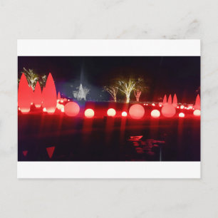 Glühende rote Lichtkunstinstallation Familienabend Postkarte