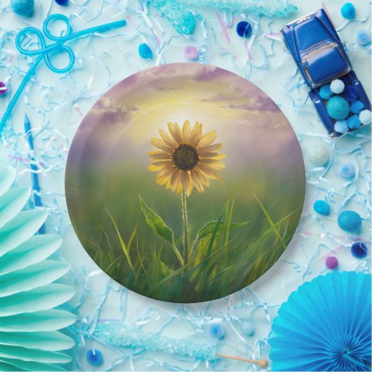 Glühende Sonnenblume auf grasbedecktem Feld Pappteller (Party)