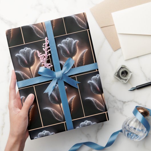 Glühende Tulip mit Regentropfen Geschenkpapier (Schenken)